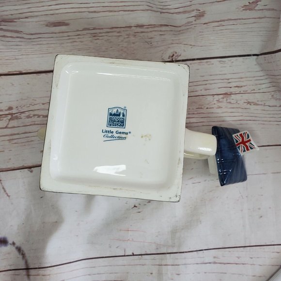 Rare Little Gems Collection London Pottery Porcelain Tea Pot - British Design - Picture 6 of 12